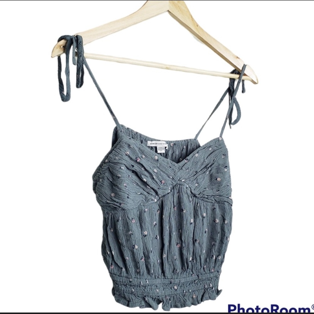 American Eagle floral strappy crop top small